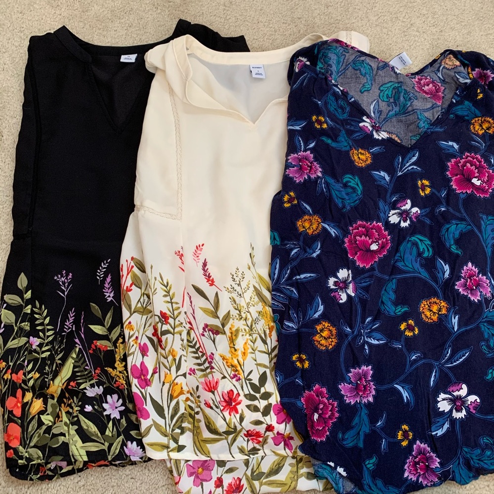Bundle of Old Navy blouses